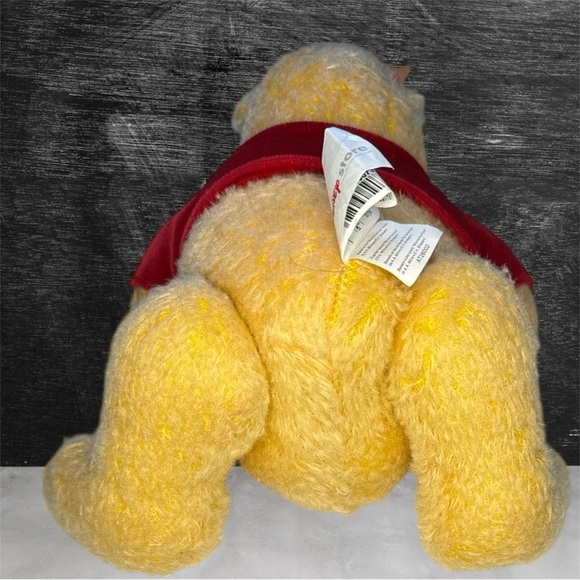 Disney Winnie the Pooh Plush – 2002 Holiday Edition – Collectible Bear - Picture 4 of 10